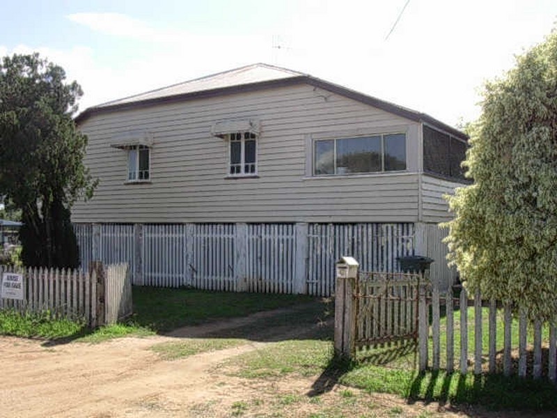 72 QUEEN STREET, Gayndah QLD 4625