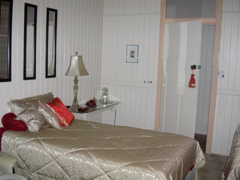 19 Bridge Street, Gayndah QLD 4625