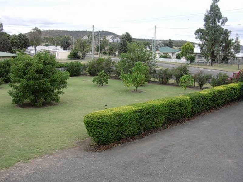 19 Bridge Street, Gayndah QLD 4625