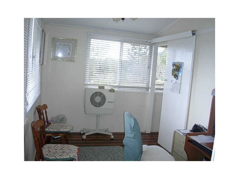 12 Elizabeth Street,, Biggenden QLD 4621