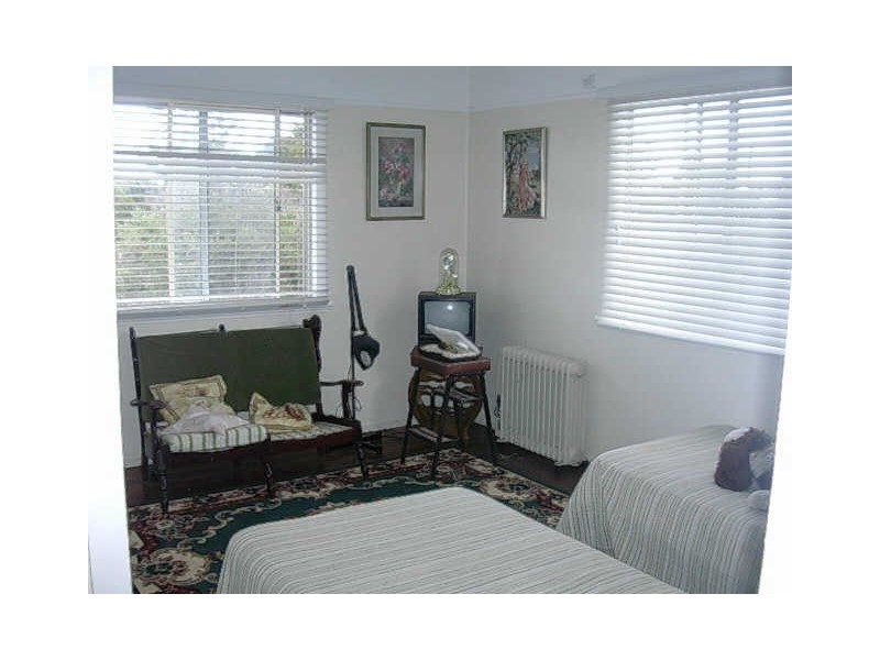 12 Elizabeth Street,, Biggenden QLD 4621