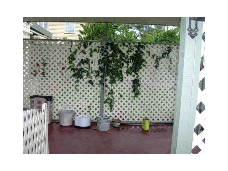 12 Elizabeth Street,, Biggenden QLD 4621