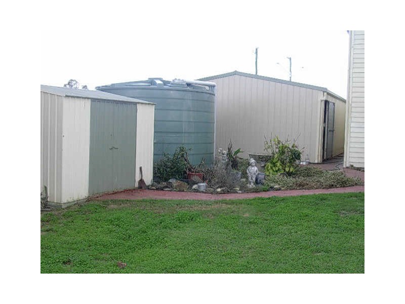 12 Elizabeth Street,, Biggenden QLD 4621