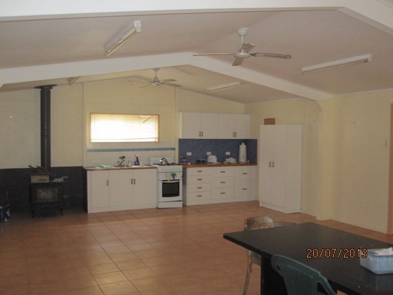 70 Blees Road, Mundubbera QLD 4626