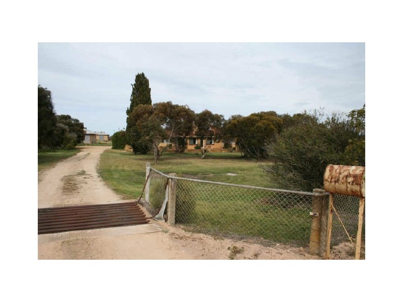 Part S.455 Winulta Road, Port Clinton SA 5570