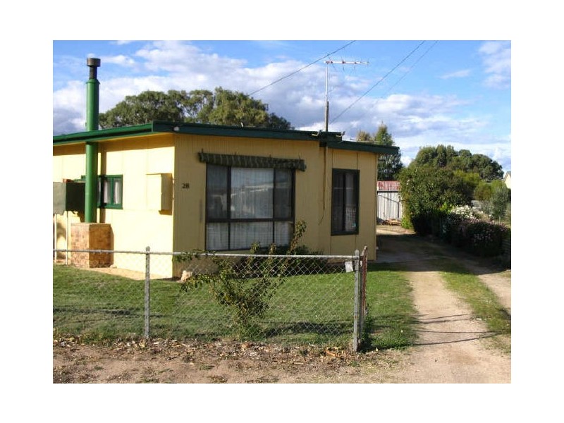 28 Duryea Street, Port Clinton SA 5570