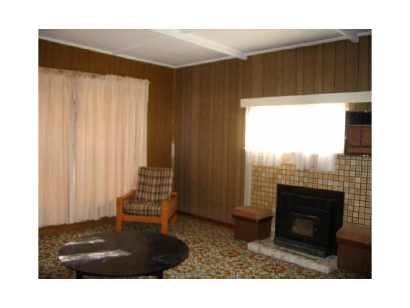 28 Duryea Street, Port Clinton SA 5570