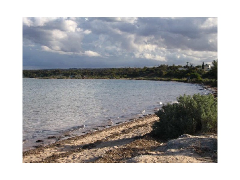 28 Duryea Street, Port Clinton SA 5570