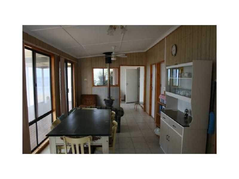 18 Chapman Road, Rogues Point SA 5571