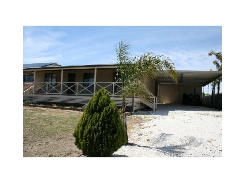 32 Mesnil Drive, Port Clinton SA 5570