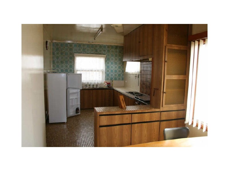1 B Yoolamardy Parade, Port Clinton SA 5570