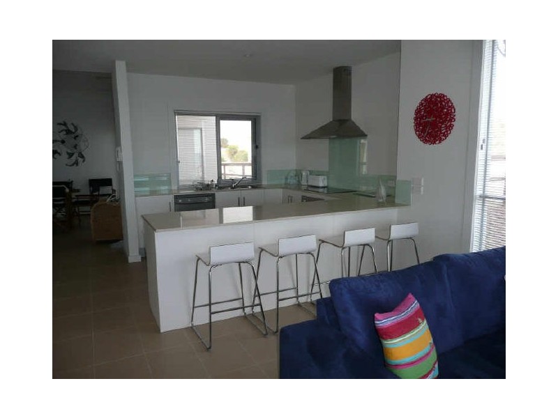 2/151a Harvey Crescent, Black Point SA 5571