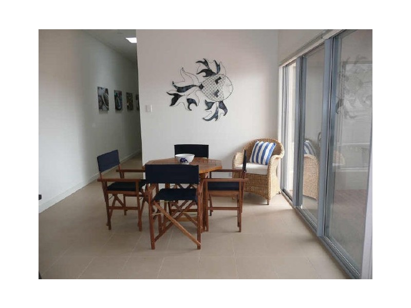 2/151a Harvey Crescent, Black Point SA 5571