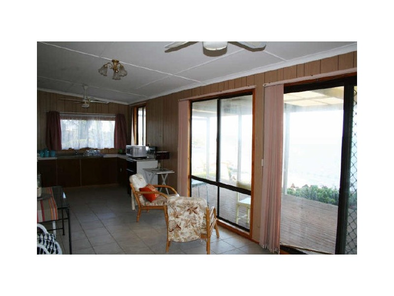 18 Chapman Road, Rogues Point SA 5571