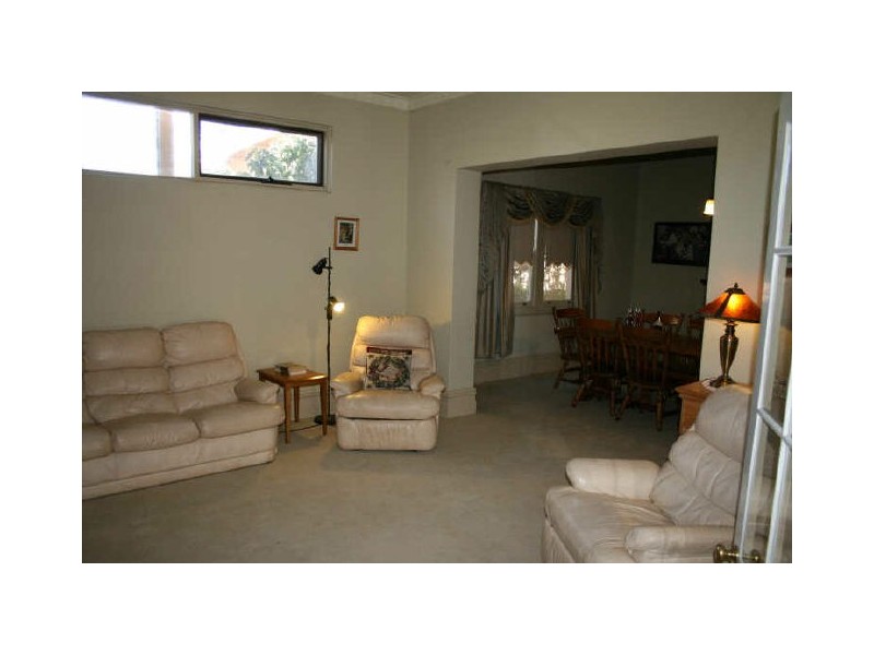 57 Robert Street, Maitland SA 5573