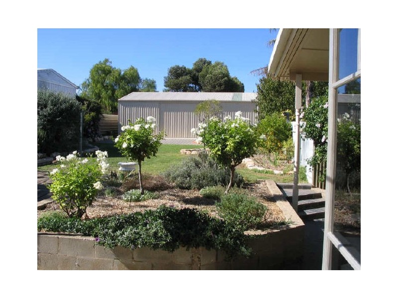 57 Robert Street, Maitland SA 5573