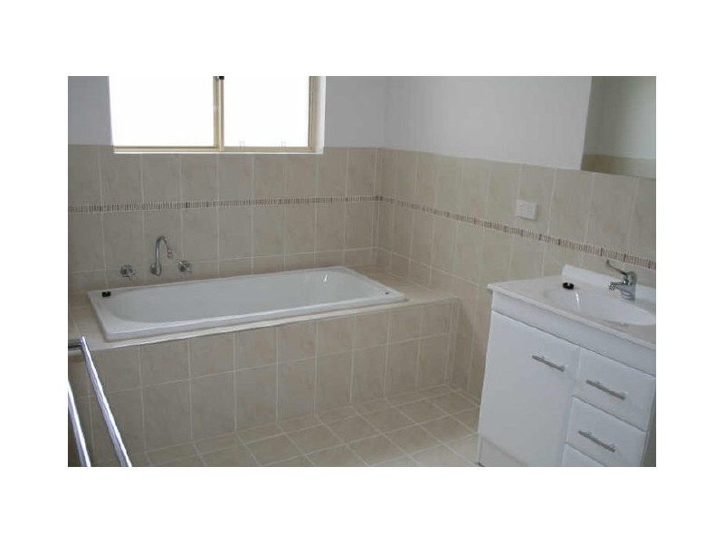 Unit 2/11 Second Street, Ardrossan SA 5571