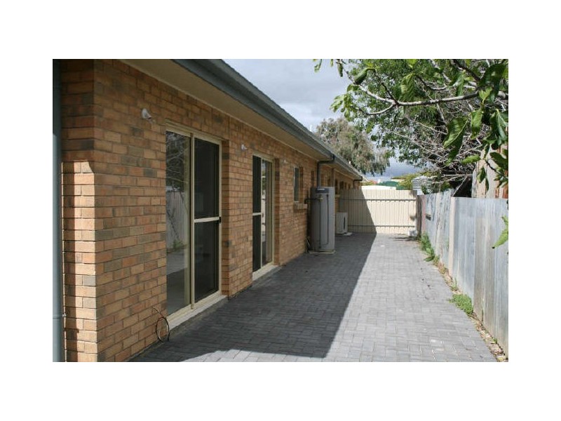 Unit 2/11 Second Street, Ardrossan SA 5571