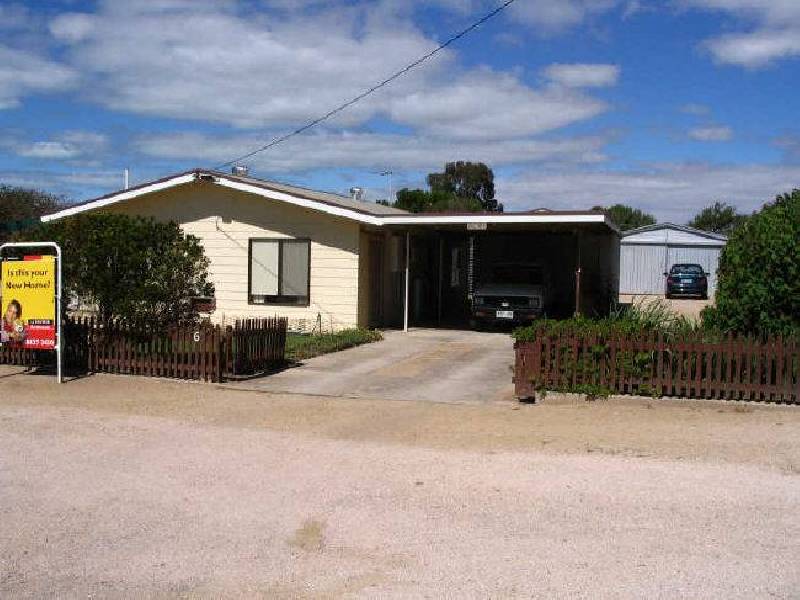 6 Third Street, Ardrossan SA 5571