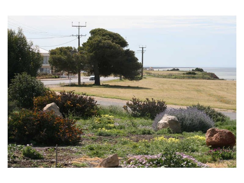 1 Bowman Road, Ardrossan SA 5571