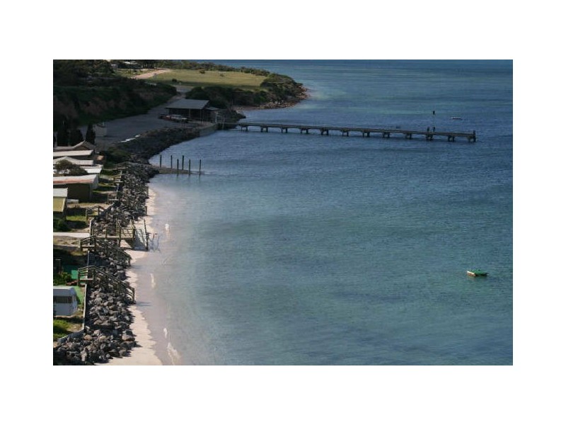 5 Esplanade, Port Julia SA 5575