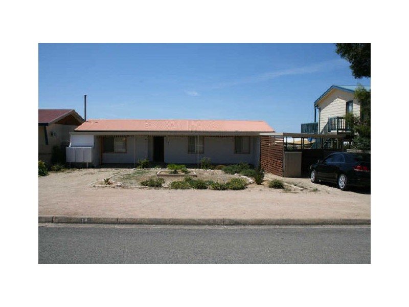 18 Barton Road, Tiddy Widdy Beach SA 5571