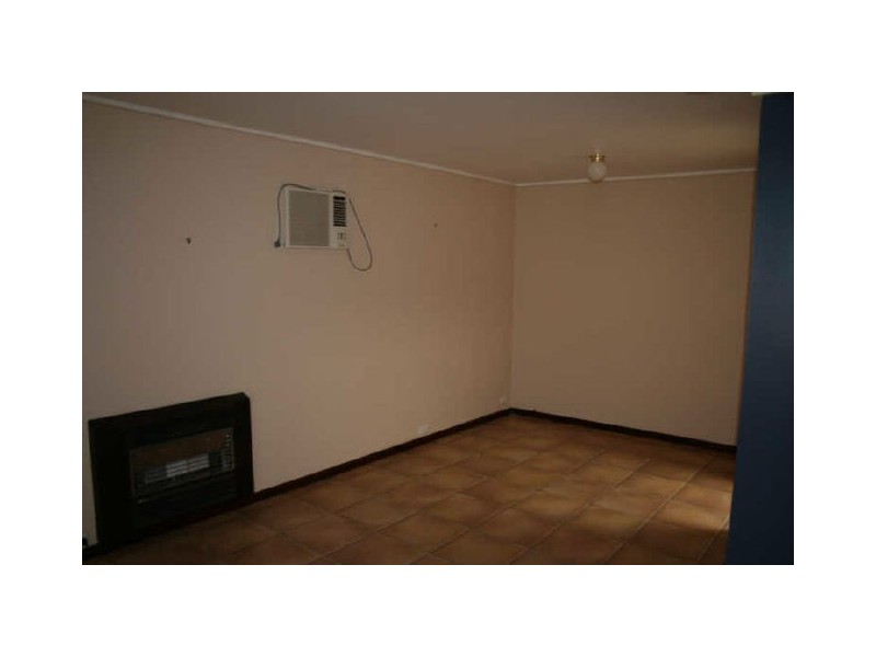 18 Barton Road, Tiddy Widdy Beach SA 5571