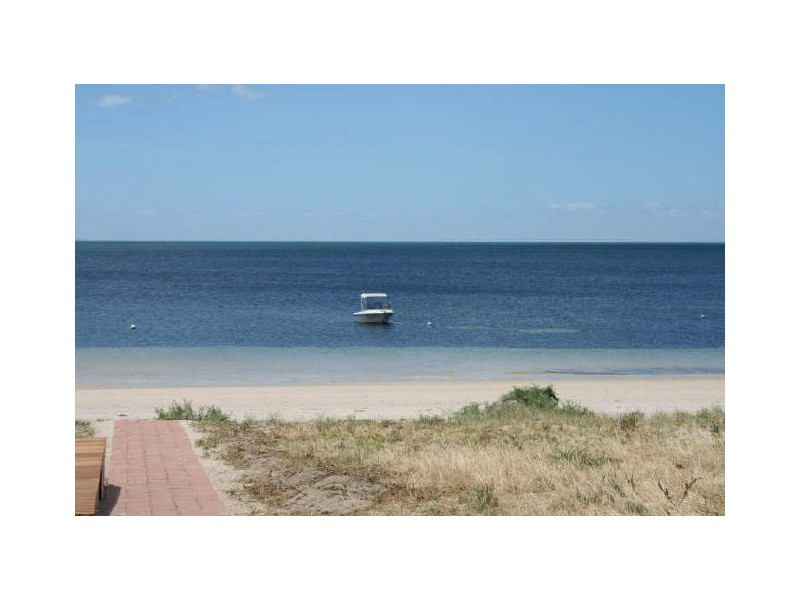 85 Black Point Drive, Black Point SA 5571