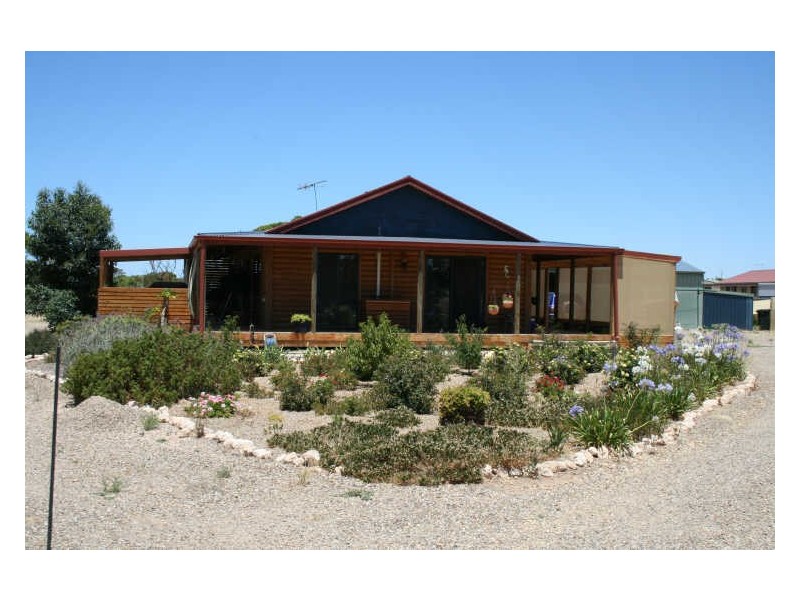 2 Falie Drive, Price SA 5570