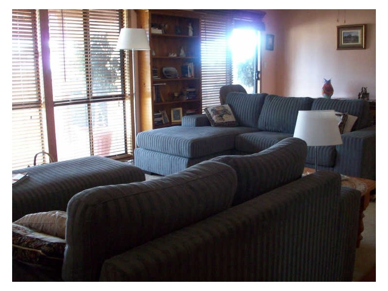 2 Falie Drive, Price SA 5570