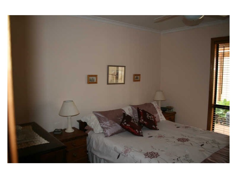 2 Falie Drive, Price SA 5570