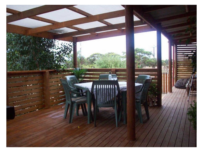 2 Falie Drive, Price SA 5570