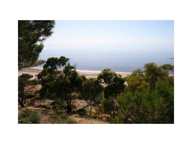 83 Main Coast Road, Pine Point SA 5571