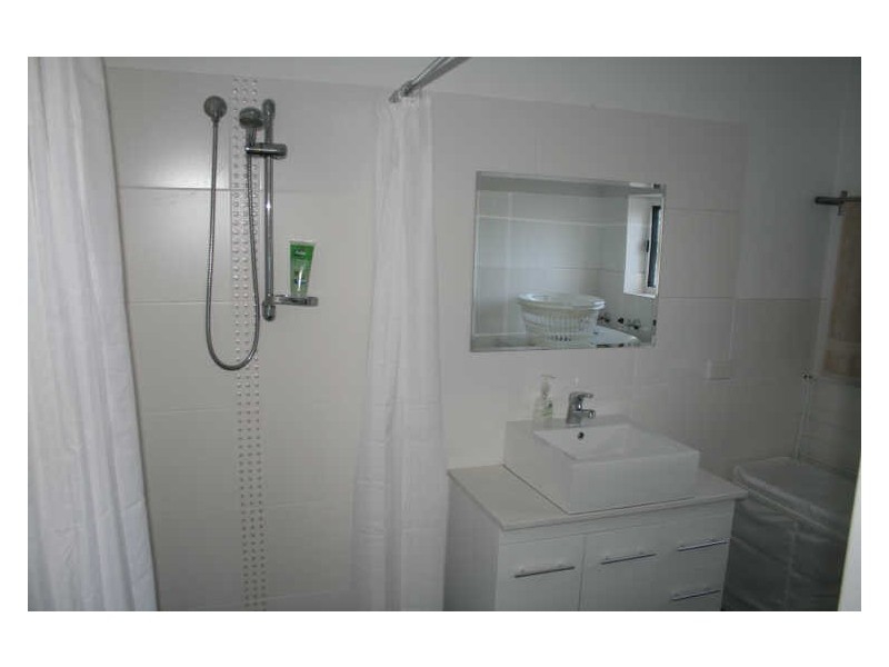 1 Yoolamardy Parade, Port Clinton SA 5570