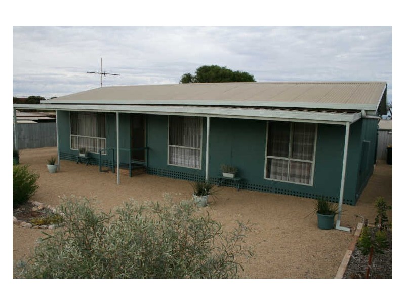 17 Main Coast Road, Ardrossan SA 5571