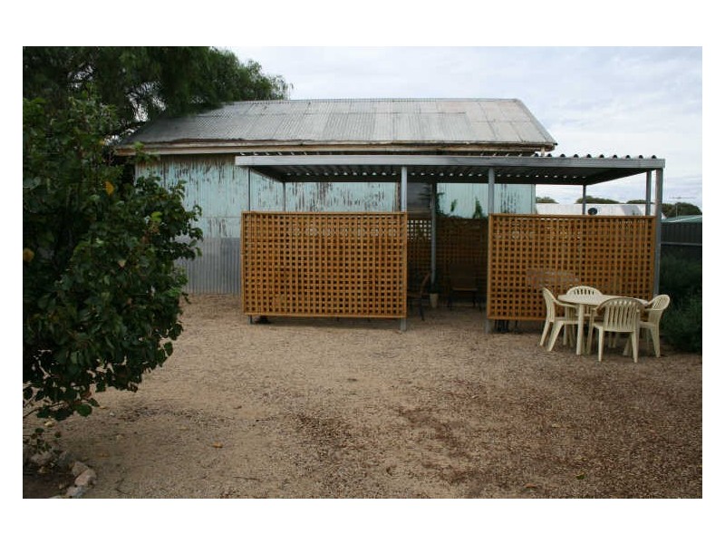 17 Main Coast Road, Ardrossan SA 5571