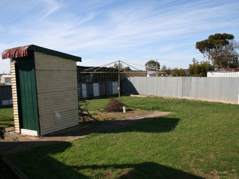6 Main Coast Road, Price SA 5570