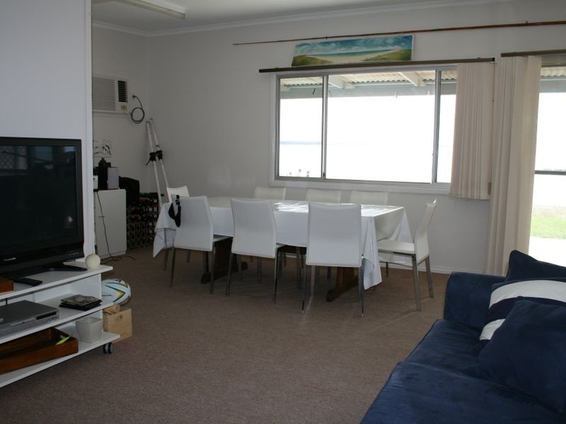 106 Black Point Drive, Black Point SA 5571