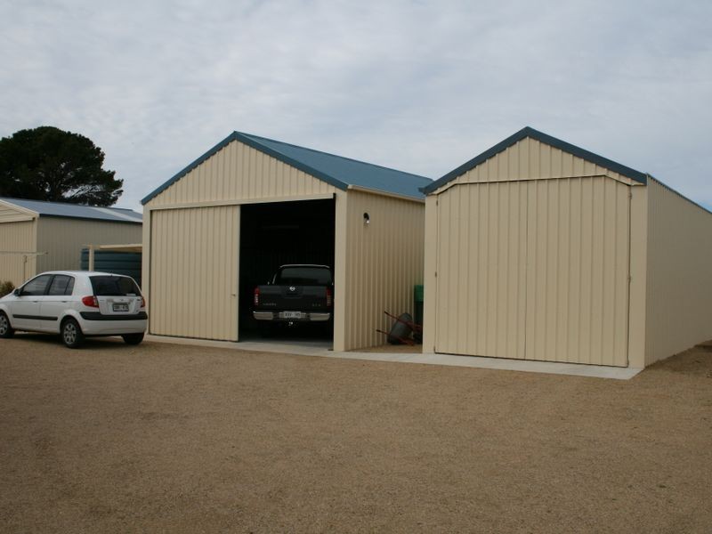 704 Black Point Drive, Black Point SA 5571