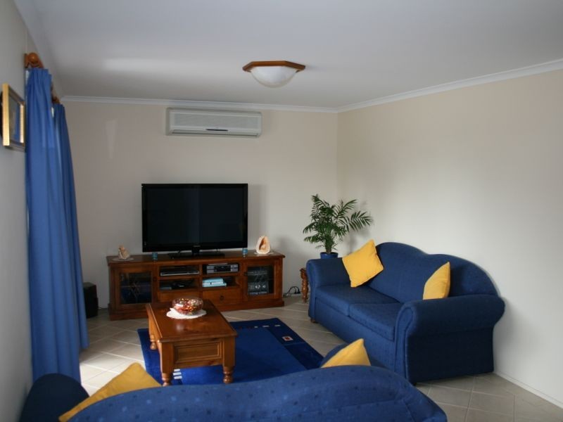 704 Black Point Drive, Black Point SA 5571