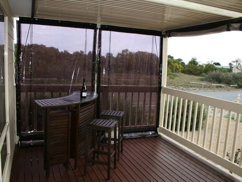 704 Black Point Drive, Black Point SA 5571