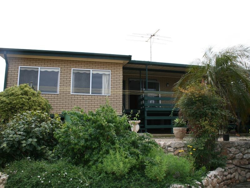 42 Hosking Road, Tiddy Widdy Beach SA 5571