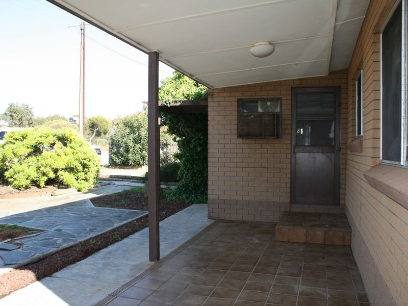 12 Wells Terrace, Price SA 5570