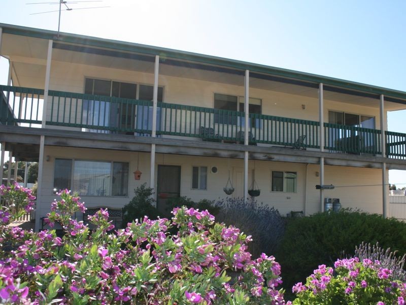 5 Esther Lane, Port Julia SA 5575