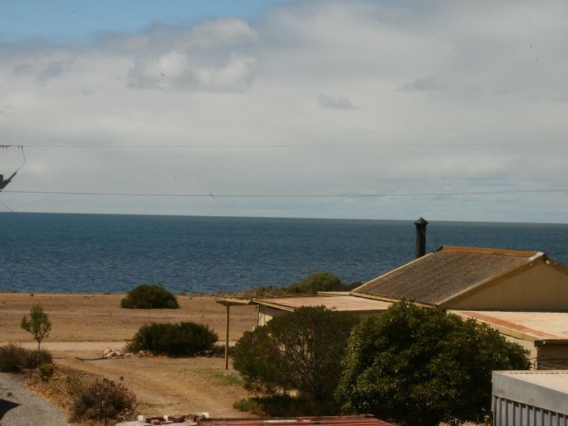 5 Esther Lane, Port Julia SA 5575