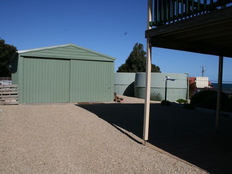 5 Esther Lane, Port Julia SA 5575