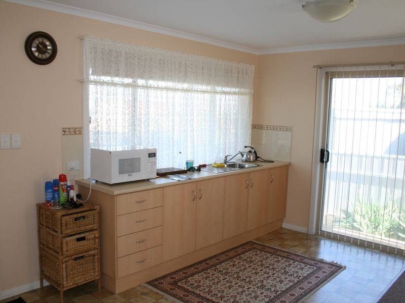 5 Esther Lane, Port Julia SA 5575