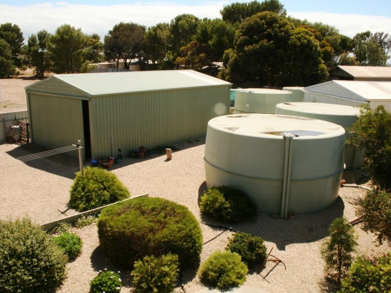 5 Esther Lane, Port Julia SA 5575