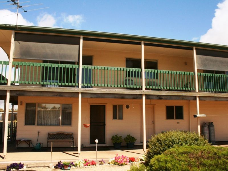 5 Esther Lane, Port Julia SA 5575