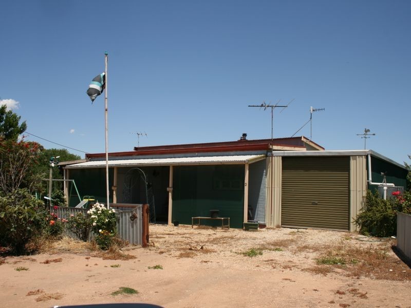 3 Duryea Street, Port Clinton SA 5570